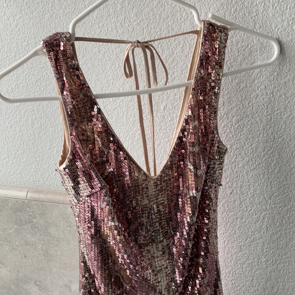 WINDSOR DRESS - Picture 6 of 10